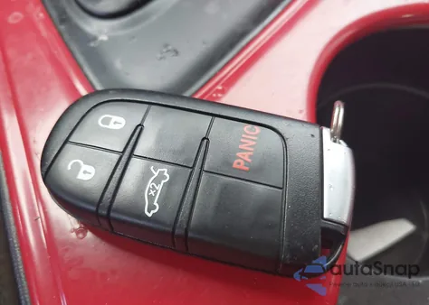 2016 Dodge Challenger Sxt из США, поврежденный, VIN 2C3CDZAGXGH278903